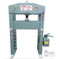 แท่นอัดไฮโดรลิค - **แท่นอัดไฮโดรลิค โตโย่ TOYO ขนาด 30 ตัน รุ่น TYHY030